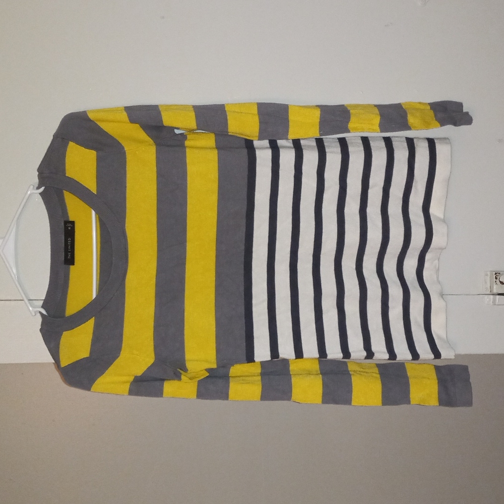 OUTFIT LOT: The Limited shirt and Old Navy Pants